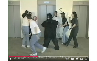 Az agy játszik az (én)tudattal