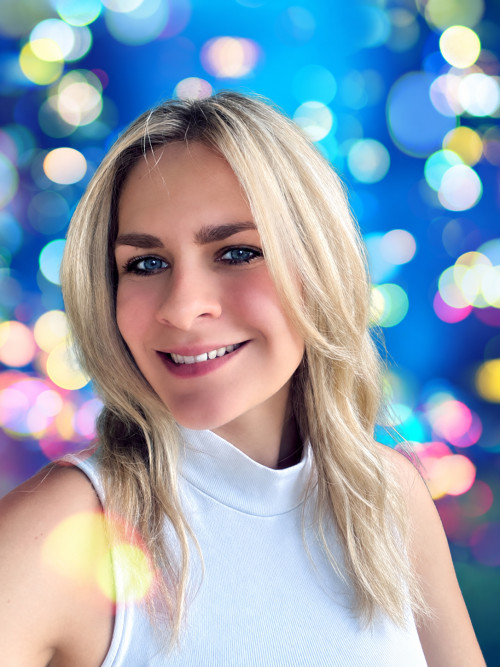 Emese Herczku